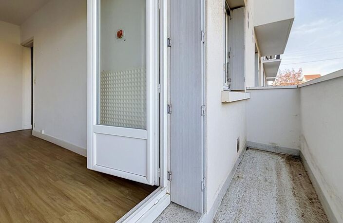 Appartement Tours 1 pièce(s) 31.25 m2 — photo 3