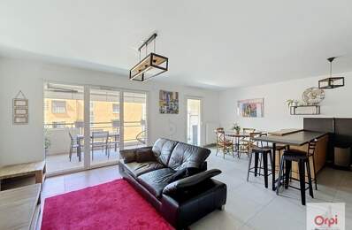 Appartement À Louer — photo du bien