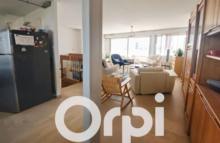 À Vendre Magnifique T3 duplex dernier étage – Vue mer & port – Carnon Plage — photo 5