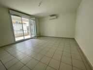 Appartement T2  RIVES DU LEZ avec terrasse et parking — photo 2