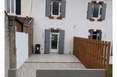 Appartement 3 pièces 900 €