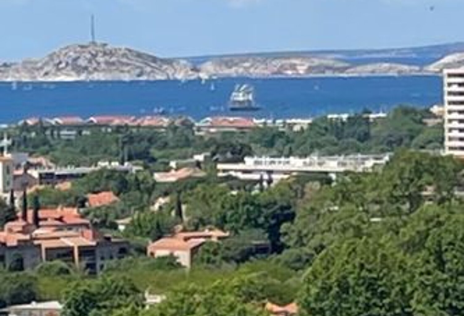 Appartement de 51m2 à louer sur Marseille 09 — photo 1