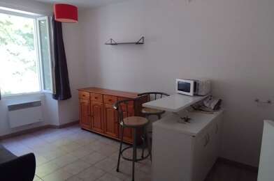 Appartement 2 pièces 490 €