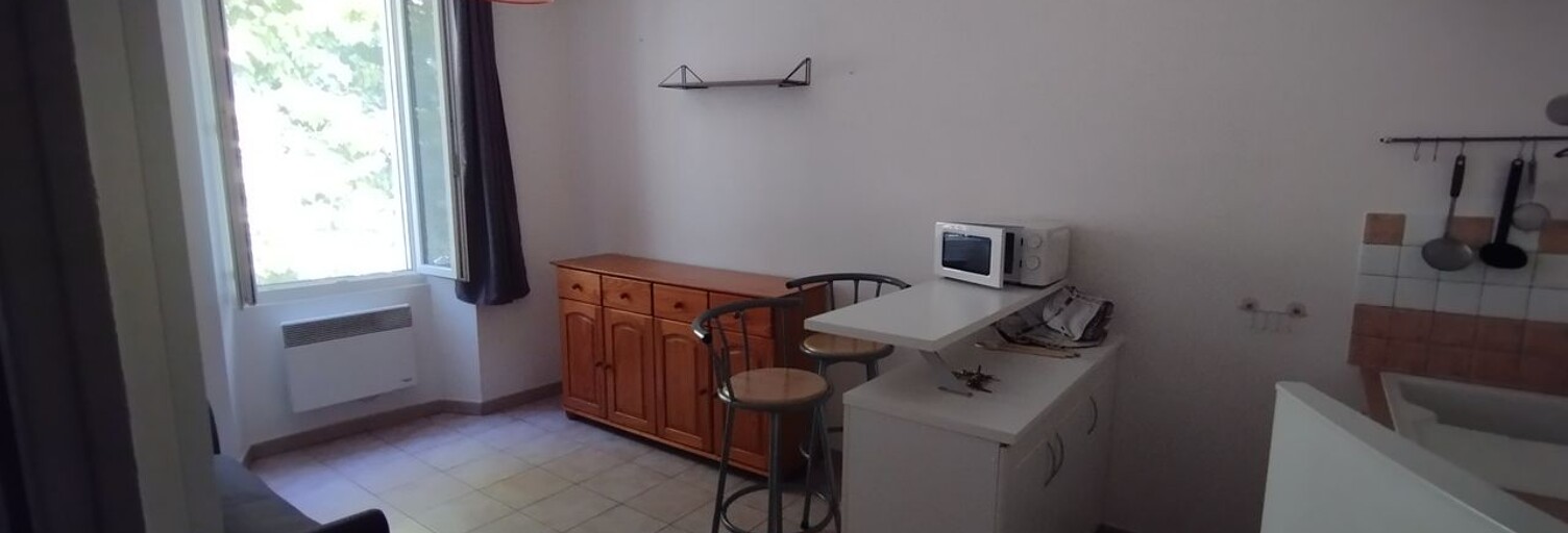 Appartement 2 Pièces 25 m² à louer à Forcalqueiret (83136)