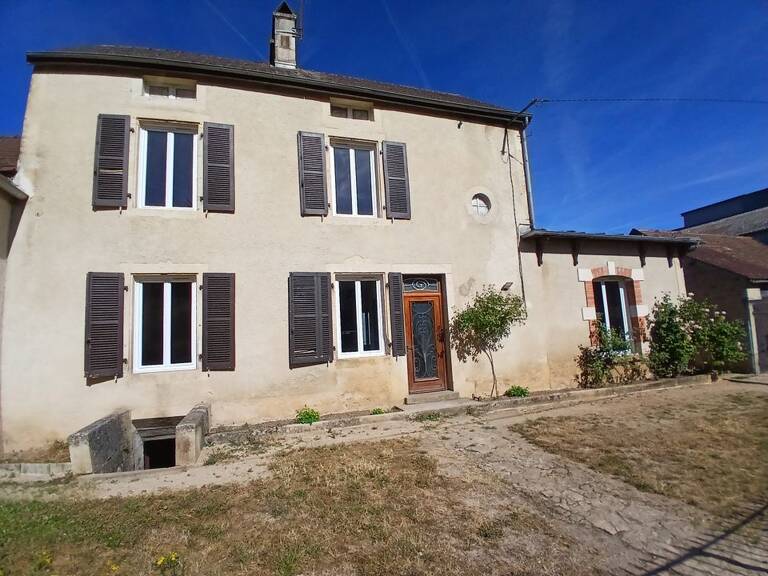 Maison de 150m2 à louer sur Beneuvre — photo 1