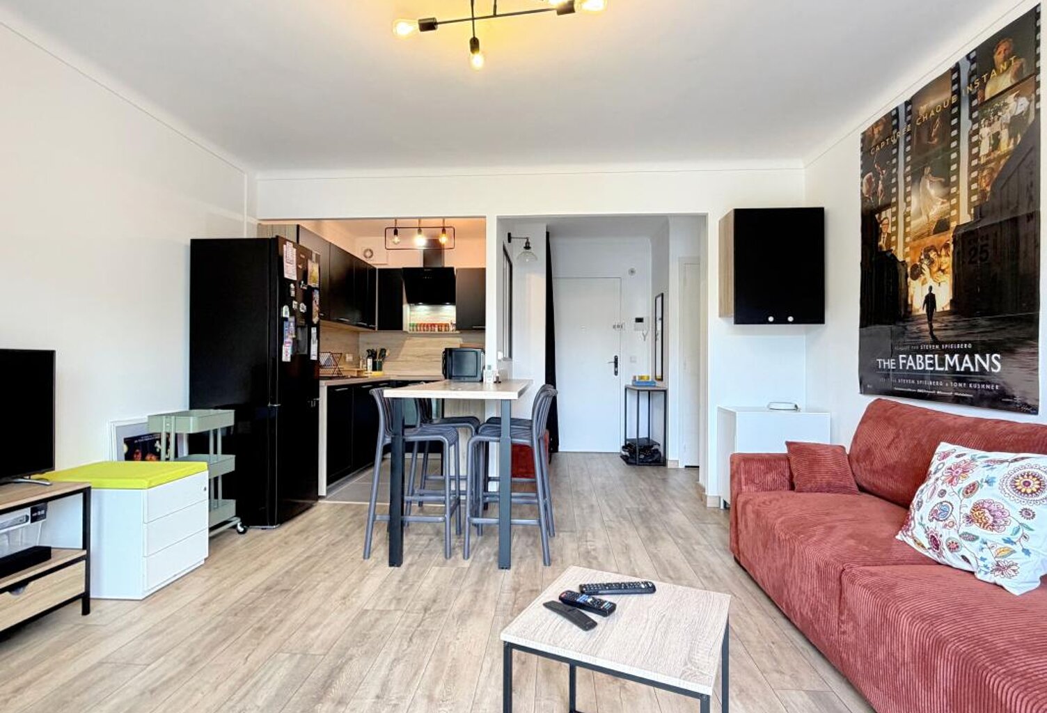 🏷️ Cannes Les Anglais — 2 pièces 47 m² rénové, terrasse — photo 1
