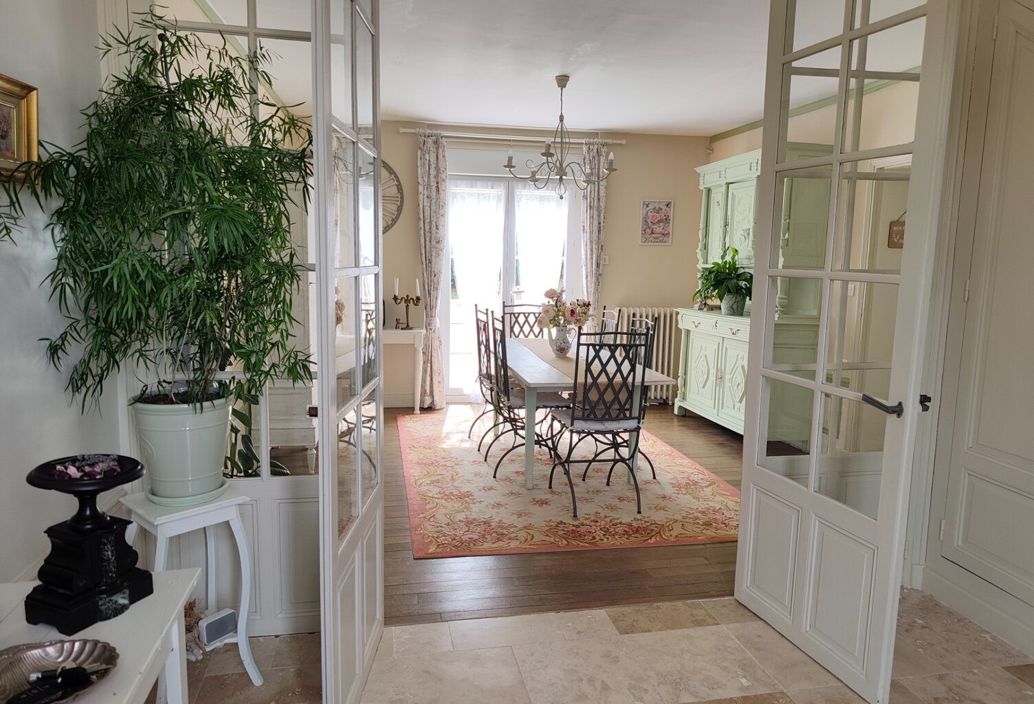 Une maison d'exception qui n'attend que vous, proche de FERE EN TARDENOIS (02) — photo 1