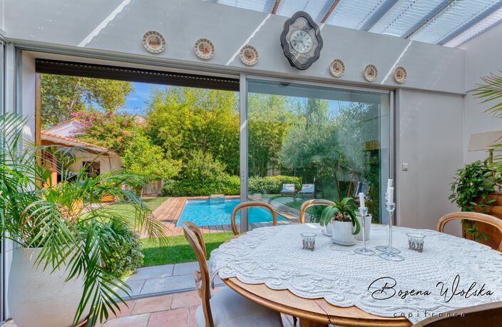 Maison de charme - T6 à vendre avec jardin, piscine, garage et atelier à Istres ( 13) — photo 5