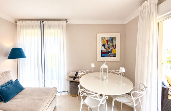 Appartement à vendre 2 pièces, terrase, cave et garage ANTIBES (06) — photo 4