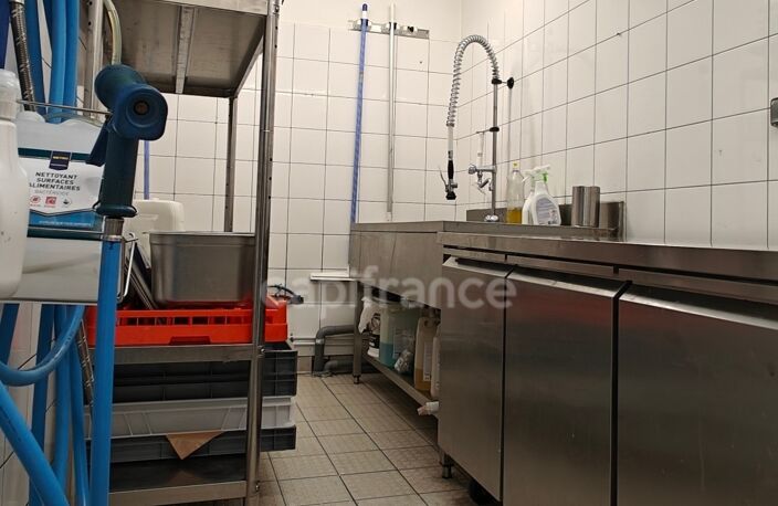 Local / Laboratoire / Bureau / Restaurant : Bail à céder ORSAY (91) — photo 4