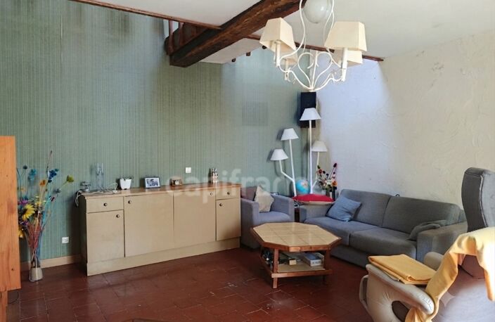 Charmante maison en pierre à découvrir – Lurcy-le-Bourg — photo 5
