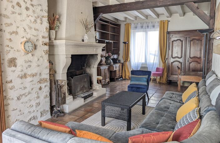 Maison de 164 m², 6/7 Chambres- Garage- Chaumes-en-Brie centre — photo 2