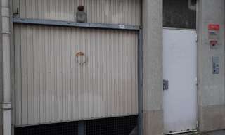 Garage   m² à louer à Lyon 3 (69003)
