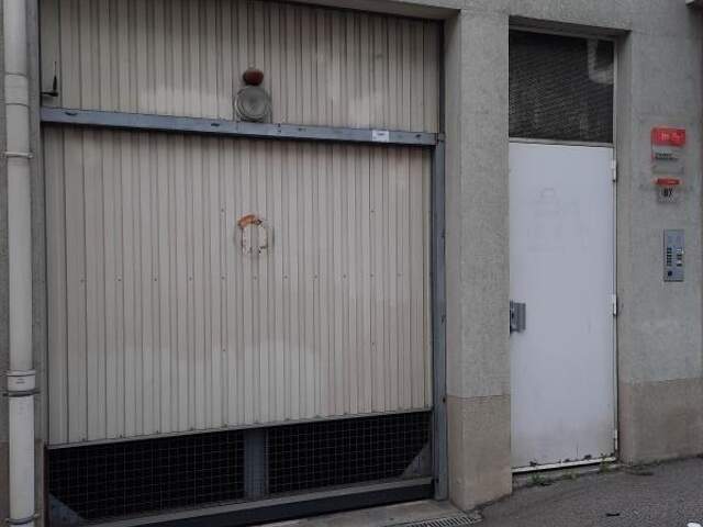 CASE DE PARKING NON PROTE LYON 03 — photo du bien
