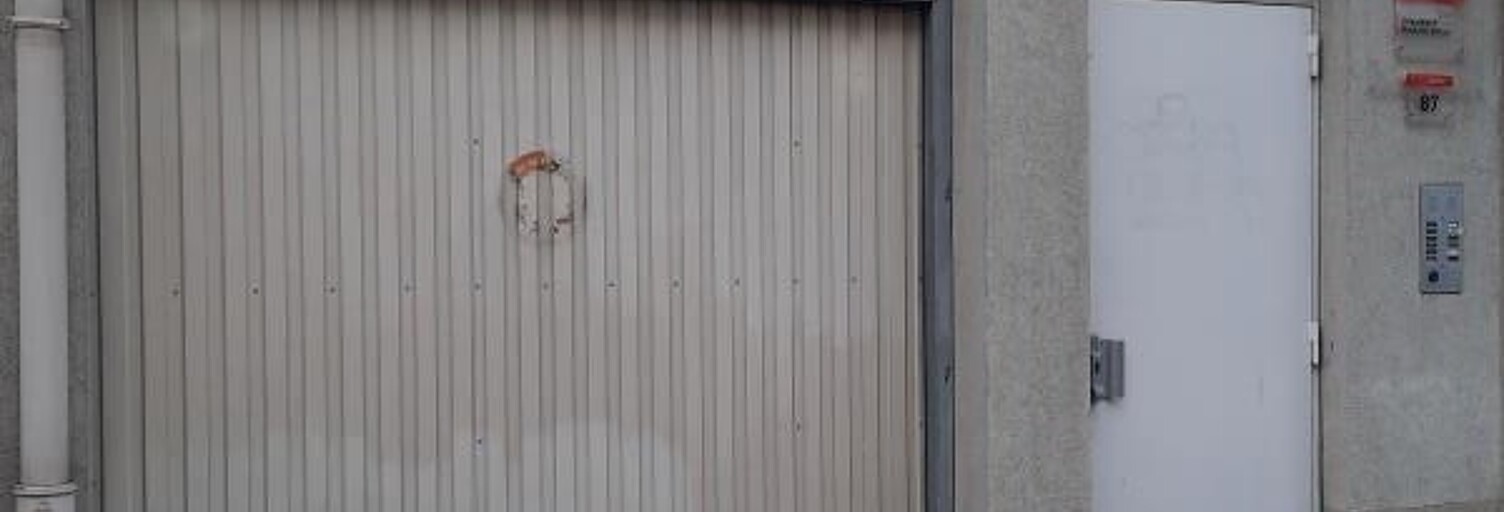 Garage   m² à louer à Lyon 3 (69003)