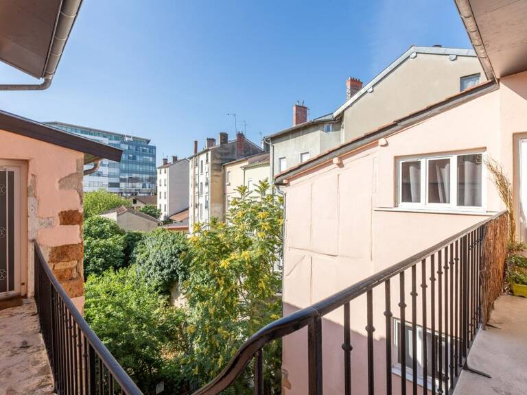 Lyon 9e - Valmy - Rue St Pierre de Vaise : T3 en DUPLEX — photo 1