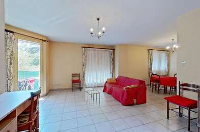 Appartement 4 pièces 1100 €