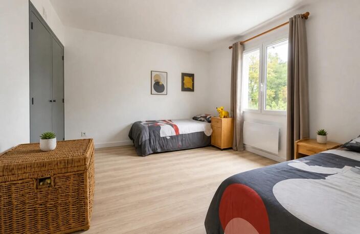 PROPRIÉTÉ ÉQUESTRE FAMILIALE – 3 BOXES – 1,8 HA – MAISON 3 CH — photo 4
