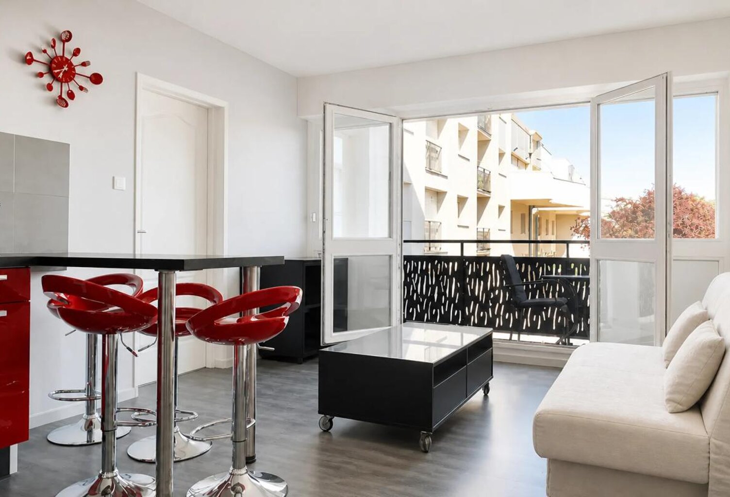 54000 NANCY – APPARTEMENT 38 M2 - BALCON - PARKING - ASCENSEUR — photo 1