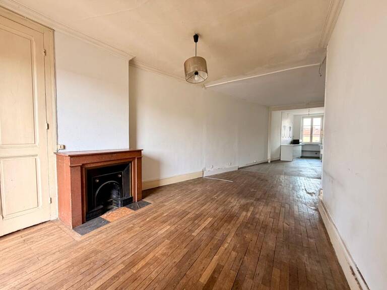 Grand T2 de 57 m² en dernier étage avec balcon et vue Fourvière — photo 1