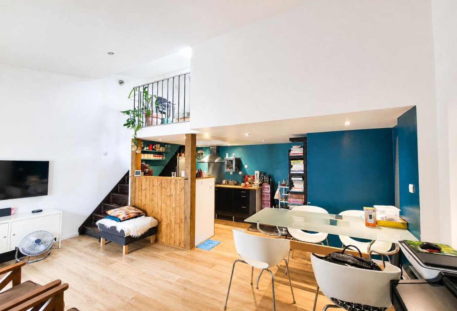 Appartement À Vendre Duplex intra muros avec balcon — photo 1