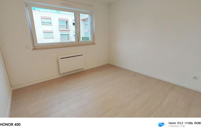 Appartement F3 2 chambres, entièrement rénové à Thionville — photo 3