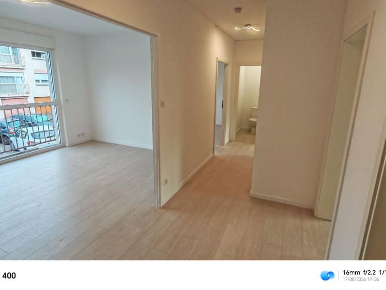 Appartement F3 2 chambres, entièrement rénové à Thionville — photo 1