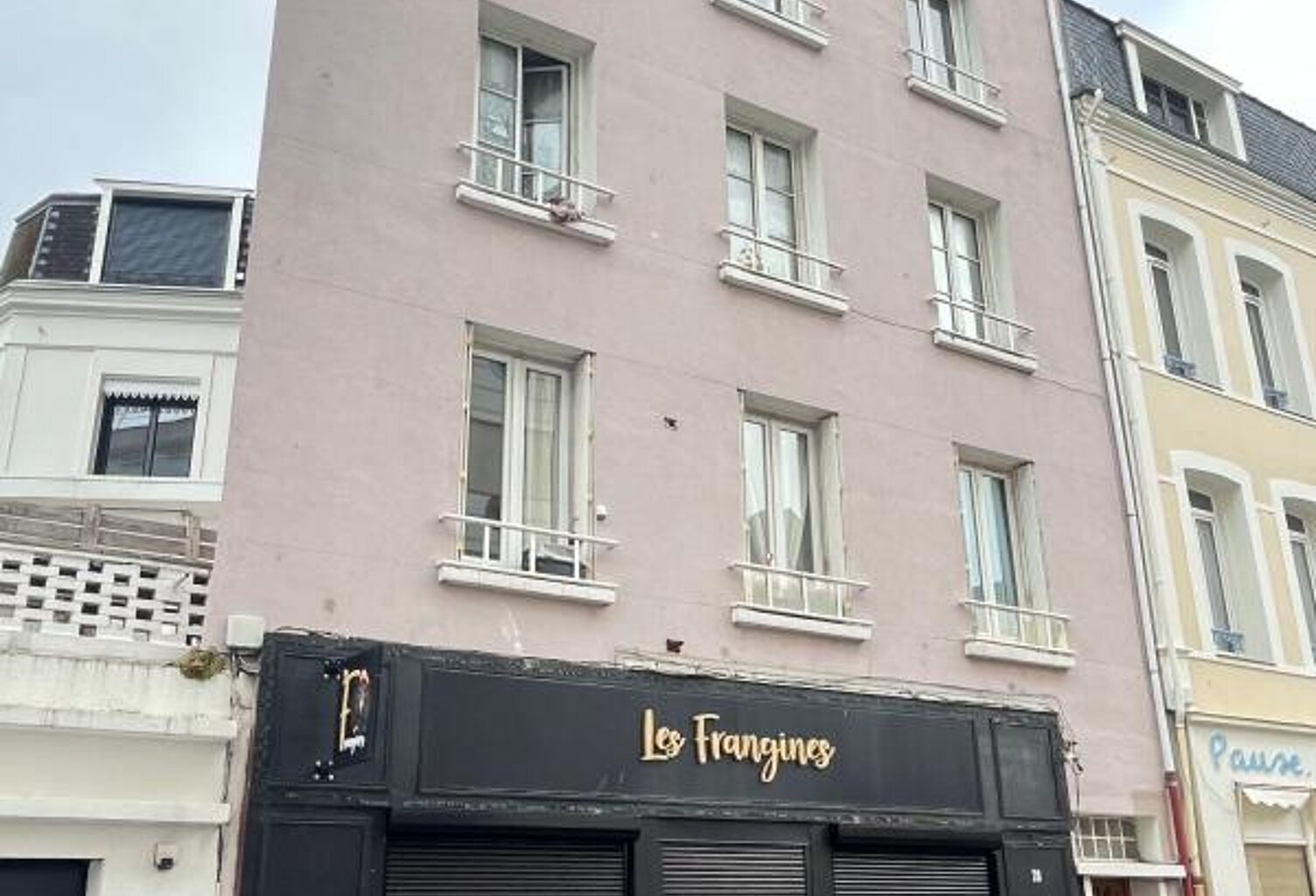 Appartement À Vendre — photo 1