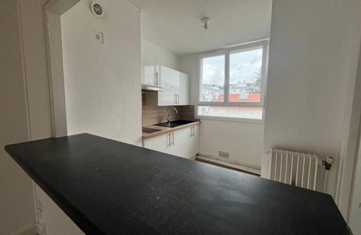 Appartement À Vendre F2 RUE ANATOLE FRANCE — photo 4