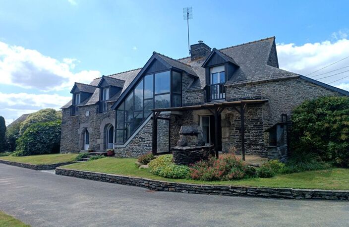 Ancienne ferme en pierre, son plan d'eau et 3 386 m² · Saint-Igeaux — photo 3