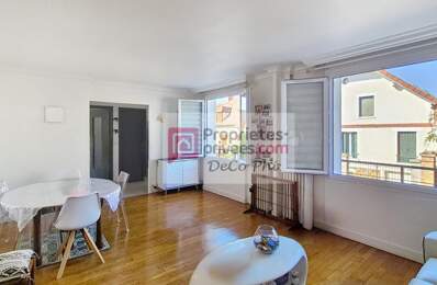 Maison  Très bon état  Terrasse sud-ouest 10m2   100m2  (130 au sol)  Versailles Porchefontaine — photo du bien