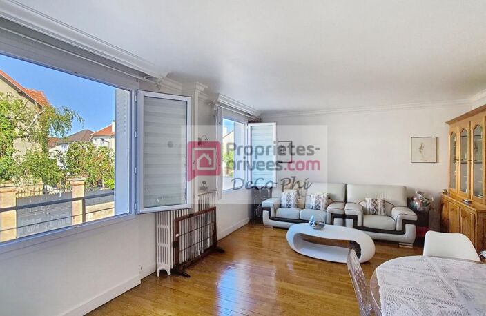 Maison  Très bon état  Terrasse sud-ouest 10m2   100m2  (130 au sol)  Versailles Porchefontaine — photo 2