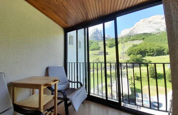 Appartement avec loggia exposé sud — photo 2