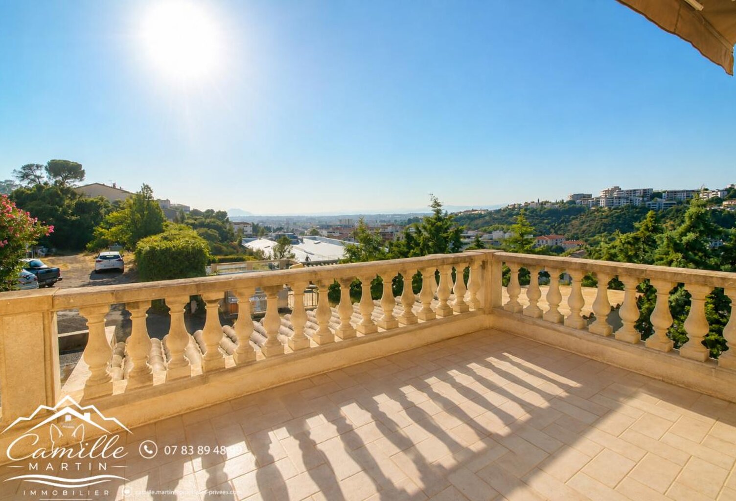Ensemble de 2 immeubles comprenant 7 appartements sur terrain de 2362m² — photo 1