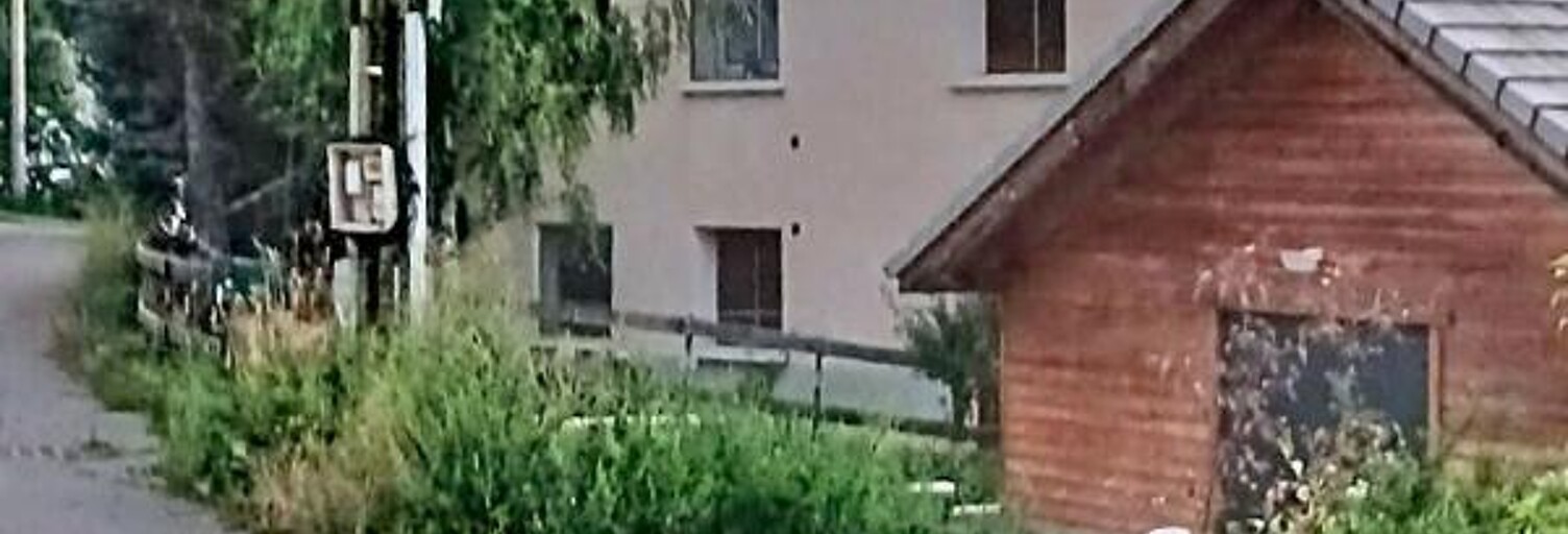 Maison 8 Pièces 198 m² à vendre à Ancelle (05260)