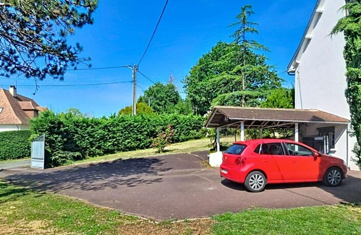 Maison Individuelle  sur sous-sol, de type 5, avec piscine, sur un terrain arboré et clos de 1750 m² — photo 4
