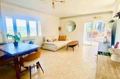 Maison La Cadiere D Azur 3 pièce(s) 90 m2 avec dépendance — photo du bien