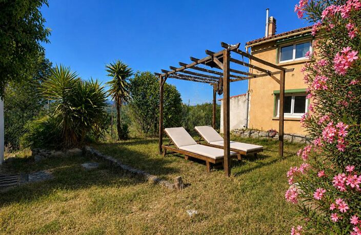 Maison La Cadiere D Azur 3 pièce(s) 90 m2 avec dépendance — photo 5