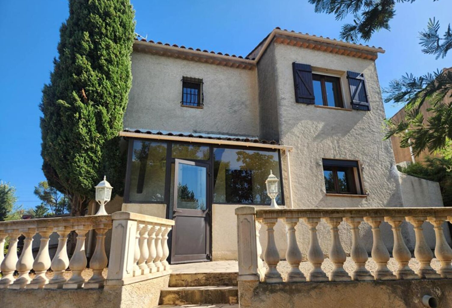 Maison ST RAPHAEL 4 pièces 82 m2- VERANDA- SOUS-SOL- JARDIN — photo 1
