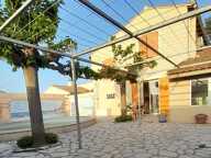 Villa familiale avec piscine  7pièce(s) 142.2 m2 — photo 2