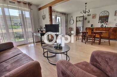 Appartement 4 pièces 190050 €