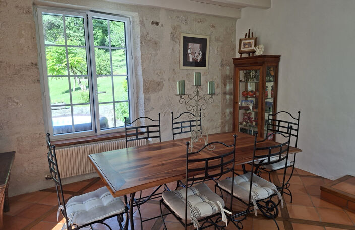 EXCLUSIVITE : Axe FOULAYRONNES - LAUGNAC : MAISON EN PIERRE — photo 4