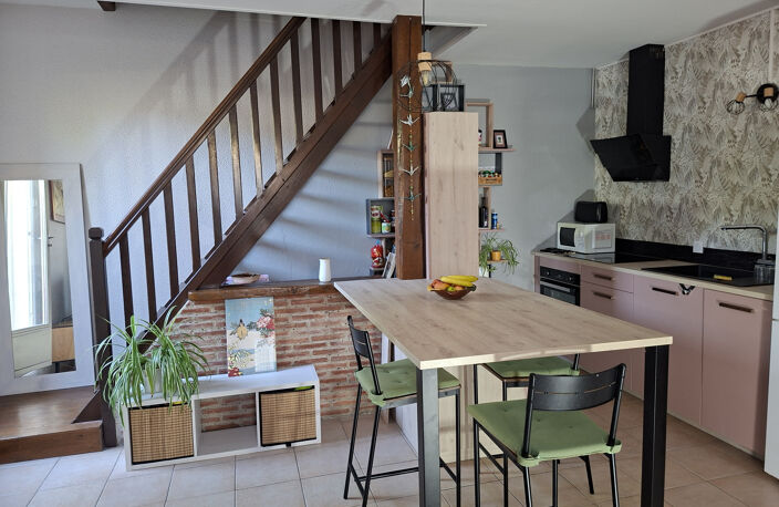 AGEN proche canal maison T4 avec courette et place de statio — photo 3