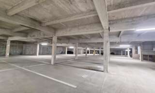 Garage   m² à louer à Tours (37000)