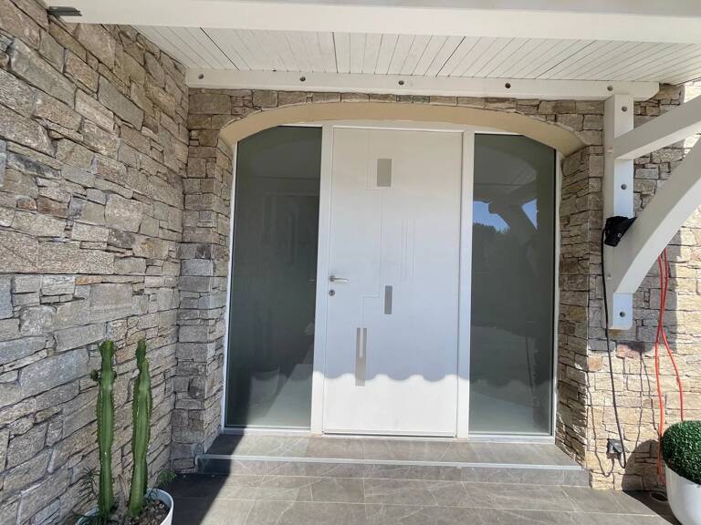 MAGNIFIQUE VILLA FRÉJUS 4/5 PIÈCES — photo 1