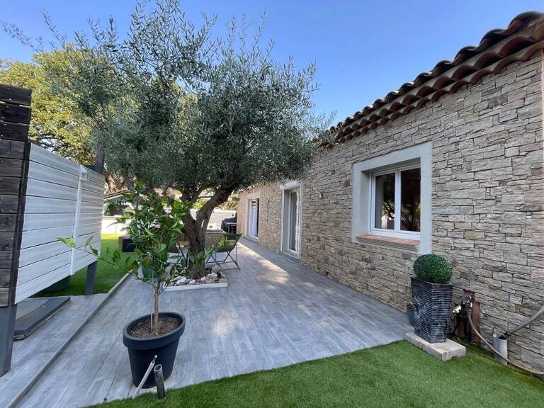 MAGNIFIQUE VILLA FRÉJUS 4/5 PIÈCES — photo 1