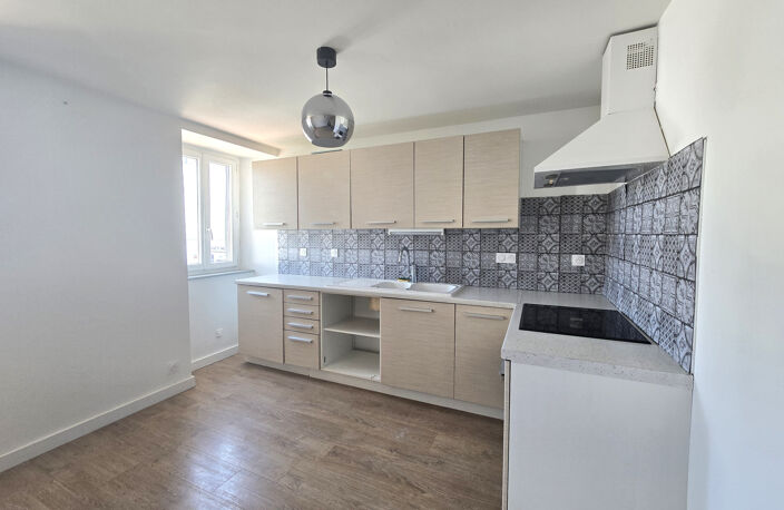 Appartement T3 rénové situé au centre ville de St Palais. — photo 5