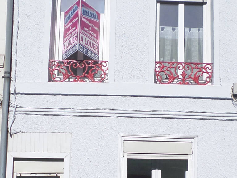 Maison 2 chambres avec Garage à Avesnes Le Comte — photo 1