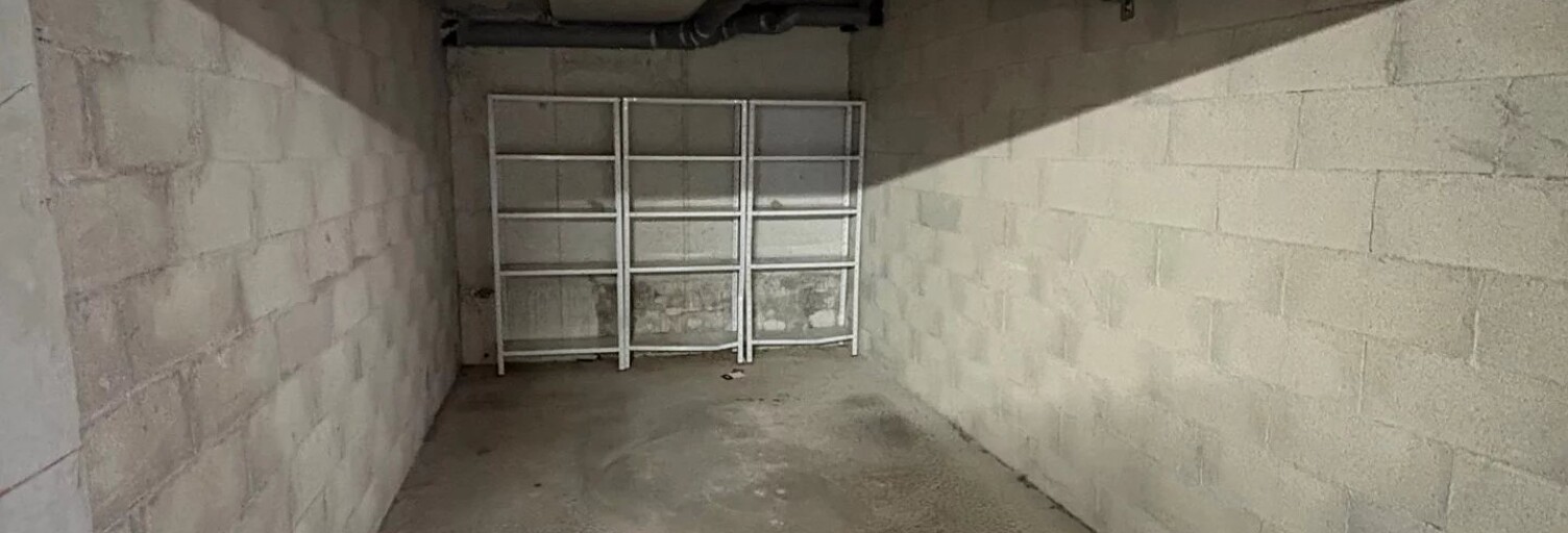 Garage   m² à vendre à Nice (06300)