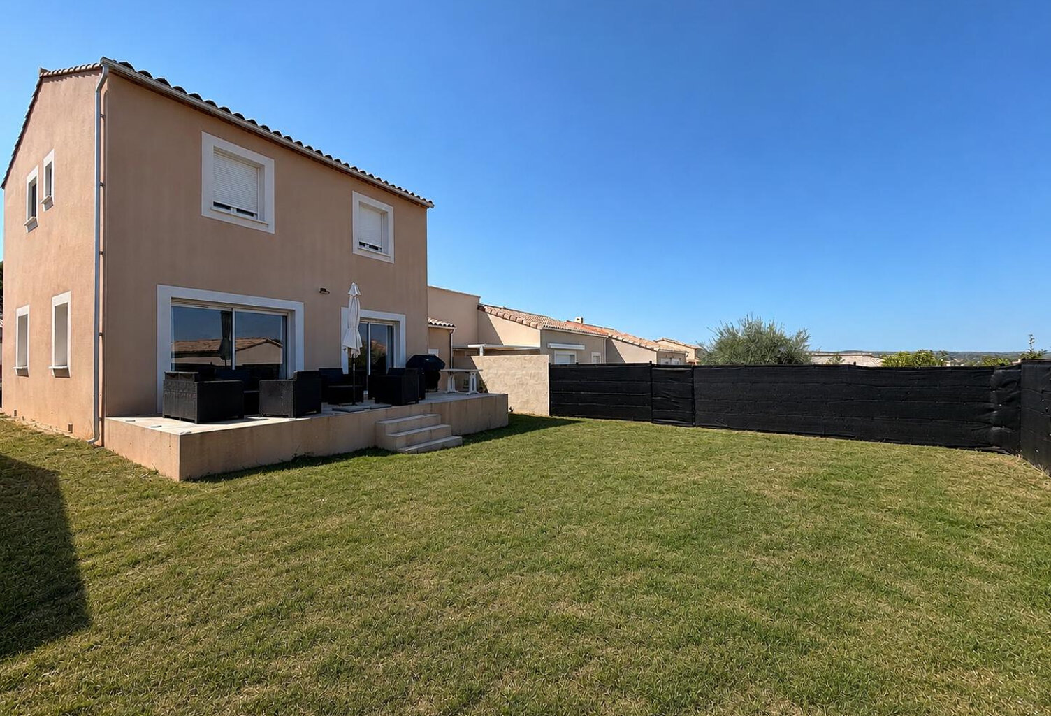 GAJAN Maison contemporaine 4 pièces de 105m2 avec garage et — photo 1